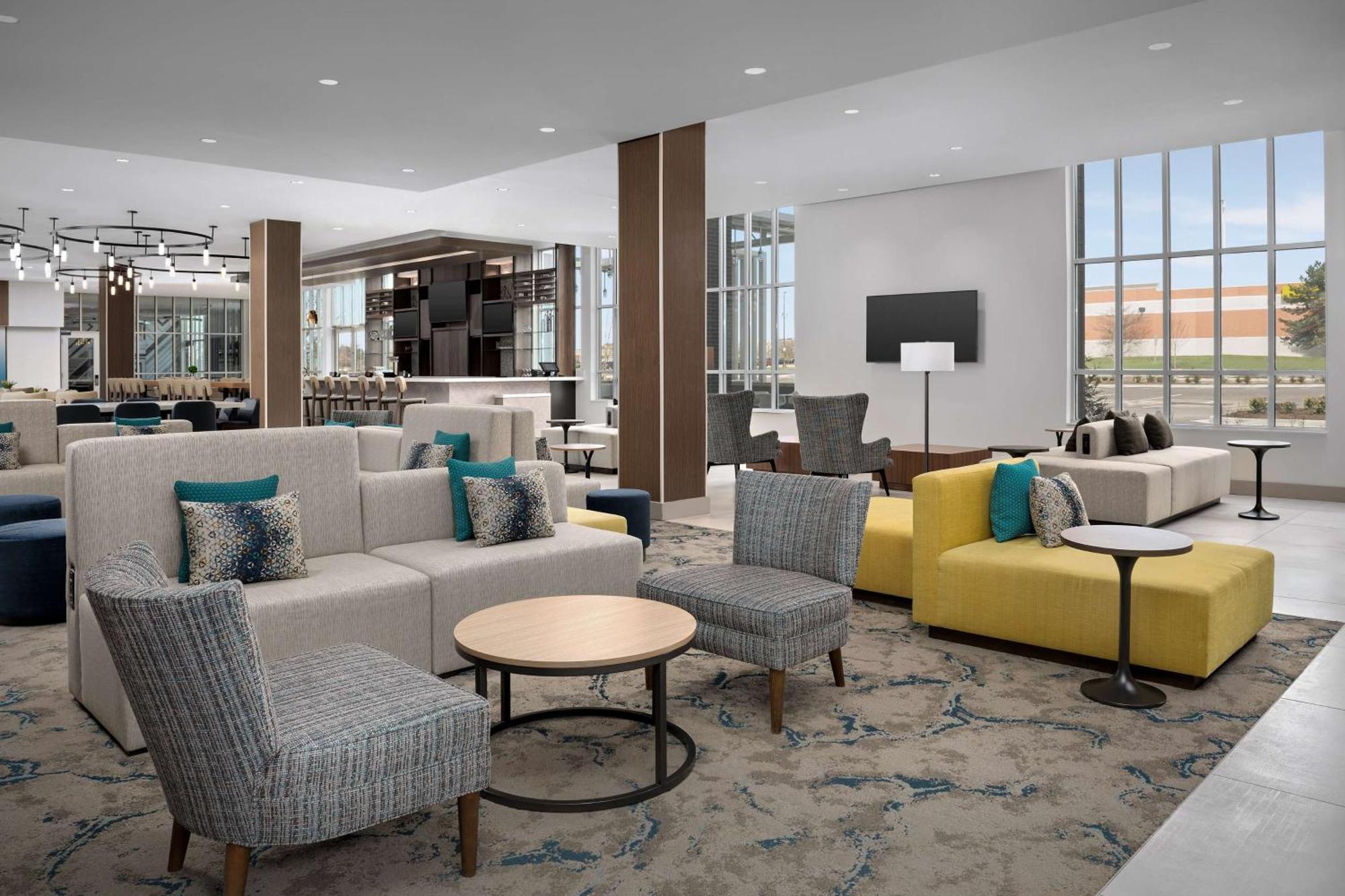 Hilton Garden Inn Florence Cincinnati Airport South Екстериор снимка